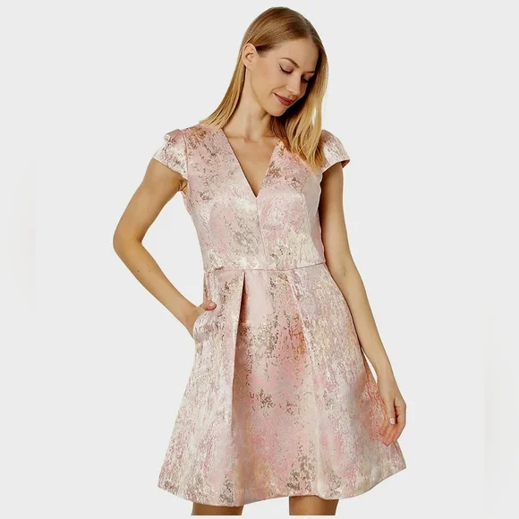 Vince Camuto Dresses Vince Camuto Metallic Jacquard Cap Sleeve